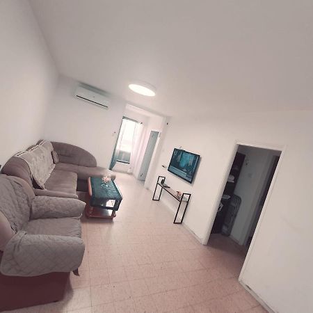 נוף לאגם הכנרת היפה והמרגיע Apartment Tiberias Exterior foto